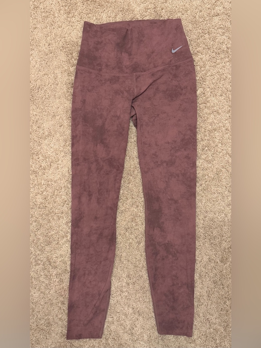Women’s Nike Zenvy Dri-FIT leggings in Mauve Wash